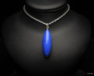 COLLIER BLUE